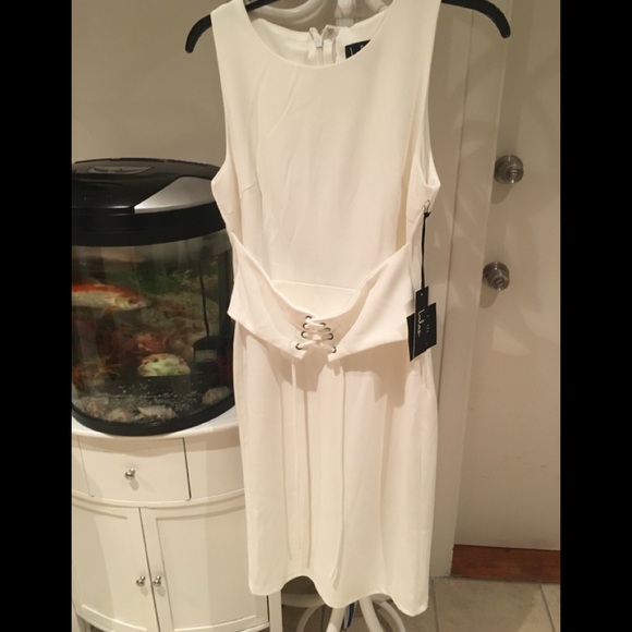 Lulu's Dresses & Skirts - Final price Lulus’s white dress